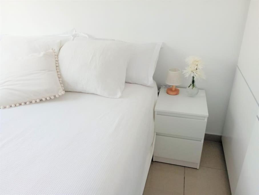 Apartamento En Primera Linea De Mar Roses Exterior photo