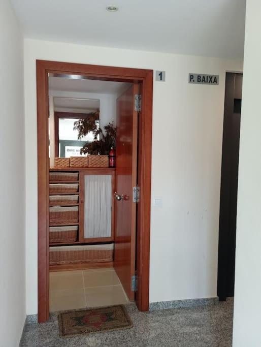 Apartamento En Primera Linea De Mar Roses Exterior photo